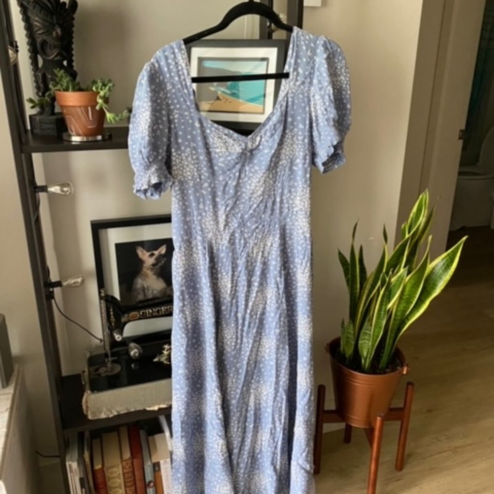 a&f blue puff sleeve midi